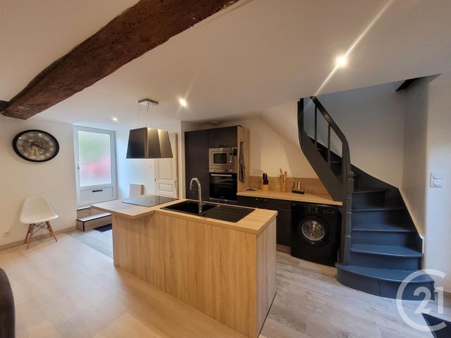 Afficher la photo en grand Maison à vendre - 3 pièces - 77 m2 - LA FERTE MACE - 61 - BASSE-NORMANDIE