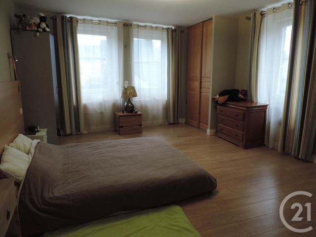 Afficher la photo en grand Maison à vendre - 4 pièces - 118 m2 - LA FERTE MACE - 61 - BASSE-NORMANDIE