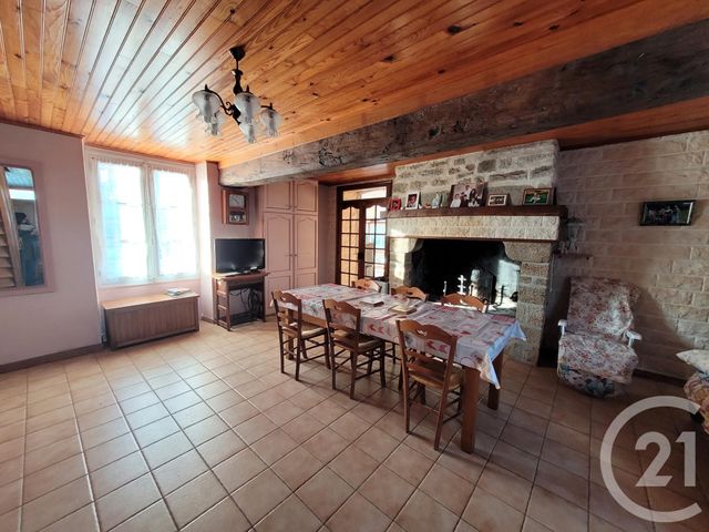 Afficher la photo en grand Maison à vendre - 5 pièces - 107,50 m2 - MAGNY LE DESERT - 61 - BASSE-NORMANDIE