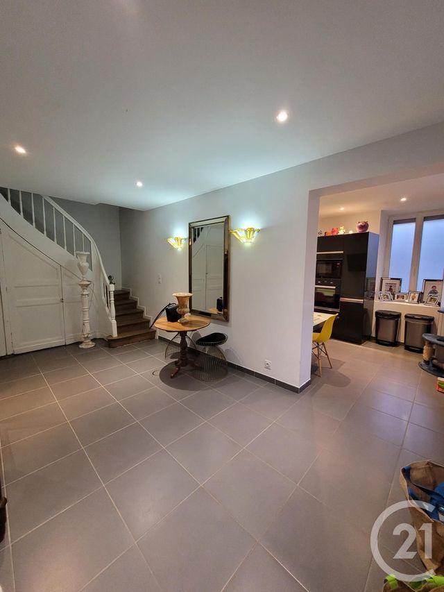 Afficher la photo en grand Maison à vendre - 9 pièces - 227,50 m2 - LA FERTE MACE - 61 - BASSE-NORMANDIE
