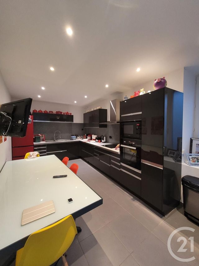 Afficher la photo en grand Maison à vendre - 9 pièces - 227,50 m2 - LA FERTE MACE - 61 - BASSE-NORMANDIE