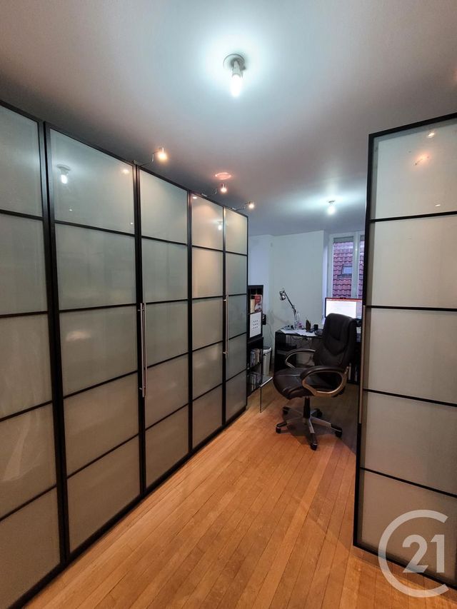 Afficher la photo en grand Maison à vendre - 9 pièces - 227,50 m2 - LA FERTE MACE - 61 - BASSE-NORMANDIE