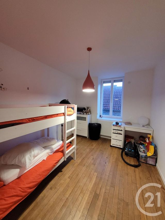 Afficher la photo en grand Maison à vendre - 9 pièces - 227,50 m2 - LA FERTE MACE - 61 - BASSE-NORMANDIE
