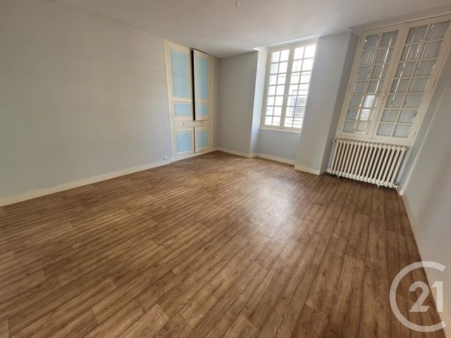 Appartement F4 à vendre - 4 pièces - 93,84 m2 - La Ferte Mace - 61 - BASSE-NORMANDIE