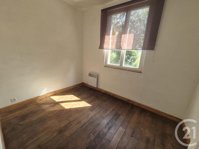 Afficher la photo en grand Maison à vendre - 7 pièces - 92,60 m2 - Juvigny Val D Andaine - 61 - BASSE-NORMANDIE
