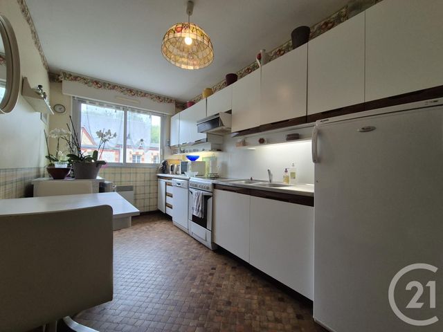 Appartement F3 à vendre - 3 pièces - 67,76 m2 - Bagnoles De L Orne Normandie - 61 - BASSE-NORMANDIE