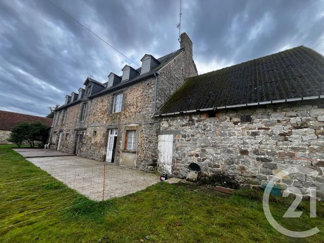 Maison à vendre - 8 pièces - 188 m2 - Juvigny Val D Andaine - 61 - BASSE-NORMANDIE