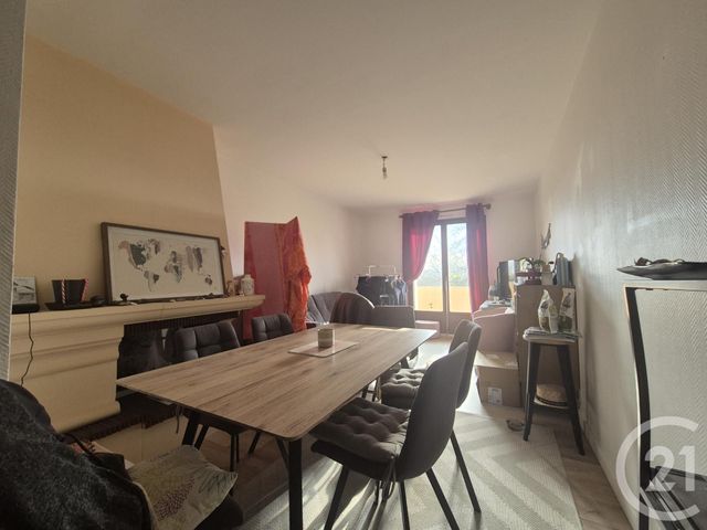 Appartement F3 à vendre - 3 pièces - 59,72 m2 - Bagnoles De L Orne Normandie - 61 - BASSE-NORMANDIE