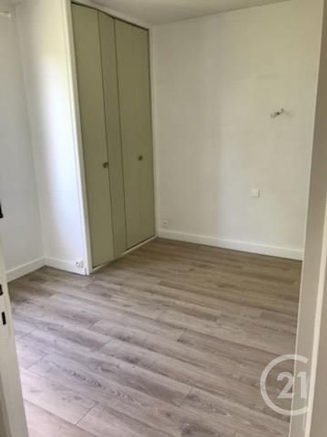 Appartement F3 à vendre - 3 pièces - 59,72 m2 - Bagnoles De L Orne Normandie - 61 - BASSE-NORMANDIE