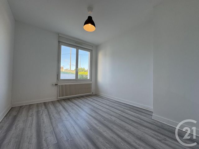 Afficher la photo en grand Maison à vendre - 7 pièces - 144,30 m2 - La Ferte Mace - 61 - BASSE-NORMANDIE