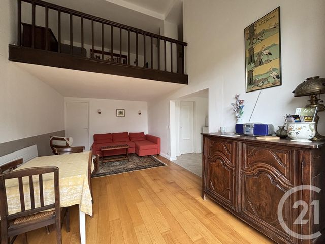 Appartement T2 à vendre - 2 pièces - 65 m2 - Bagnoles De L Orne Normandie - 61 - BASSE-NORMANDIE