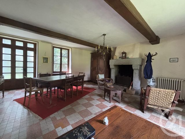 Afficher la photo en grand Maison à vendre - 7 pièces - 126 m2 - Champsecret - 61 - BASSE-NORMANDIE