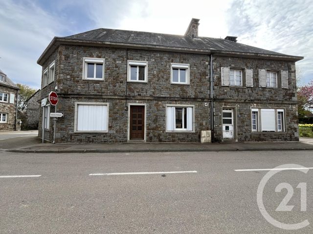 Maison à louer - 7 pièces - 160 m2 - Joue Du Bois - 61 - BASSE-NORMANDIE