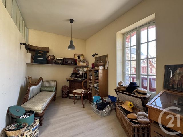 Afficher la photo en grand Maison à vendre - 8 pièces - 200,93 m2 - Bagnoles De L Orne Normandie - 61 - BASSE-NORMANDIE