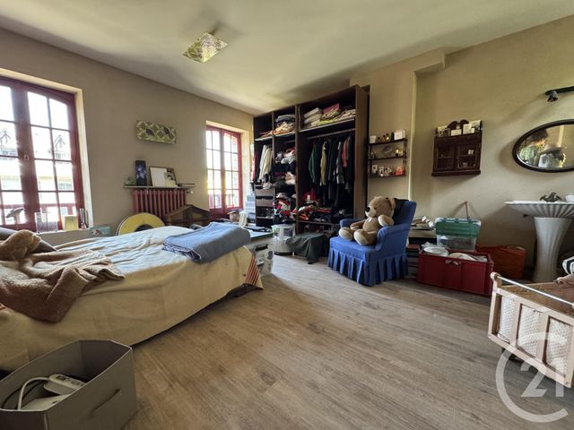 Afficher la photo en grand Maison à vendre - 8 pièces - 200,93 m2 - Bagnoles De L Orne Normandie - 61 - BASSE-NORMANDIE