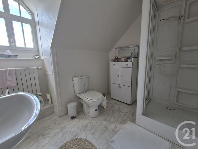 Afficher la photo en grand Maison à vendre - 11 pièces - 216 m2 - Briouze - 61 - BASSE-NORMANDIE