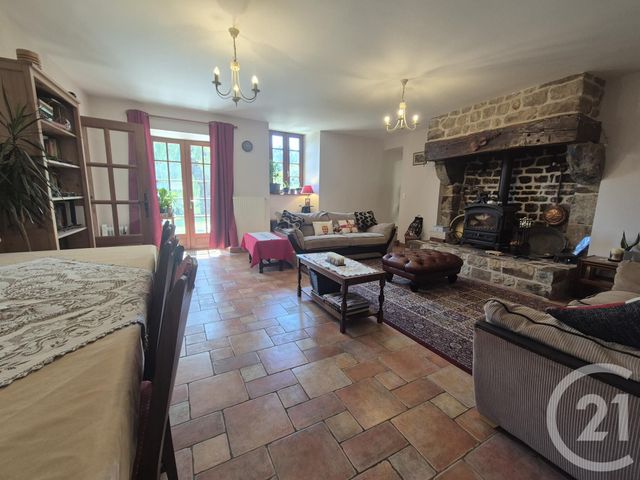 Maison à vendre - 7 pièces - 217,50 m2 - St Georges De Rouelley - 50 - BASSE-NORMANDIE