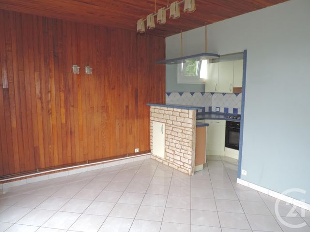 Afficher la photo en grand Appartement F2 à louer - 2 pièces - 38 m2 - Bagnoles De L Orne - 61 - BASSE-NORMANDIE