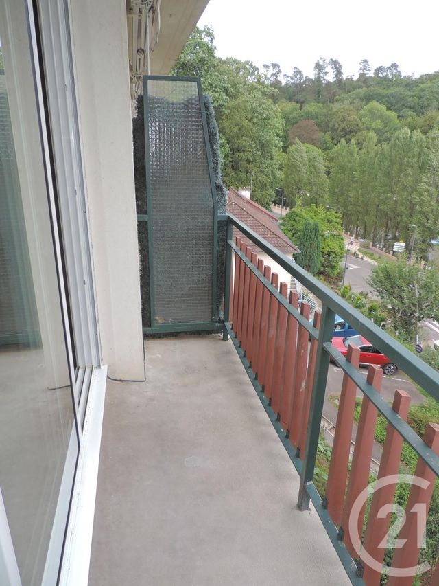 Afficher la photo en grand Appartement F2 à louer - 2 pièces - 38 m2 - Bagnoles De L Orne - 61 - BASSE-NORMANDIE