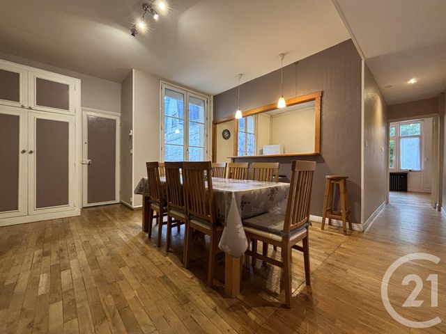 Appartement T4 à vendre - 6 pièces - 118,67 m2 - Bagnoles De L Orne Normandie - 61 - BASSE-NORMANDIE