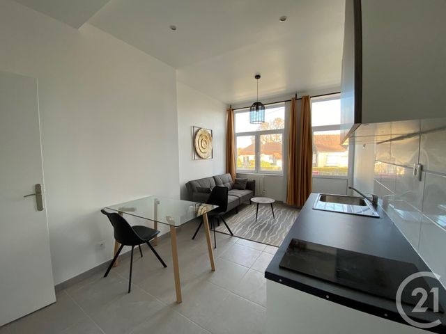 Appartement F3 à louer - 3 pièces - 40,60 m2 - Bagnoles De L Orne Normandie - 61 - BASSE-NORMANDIE