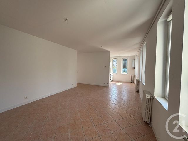 Appartement &agrave; louer - 3 pi&egrave;ces - 70 m2 - Bagnoles De L Orne Normandie - 61 - BASSE-NORMANDIE