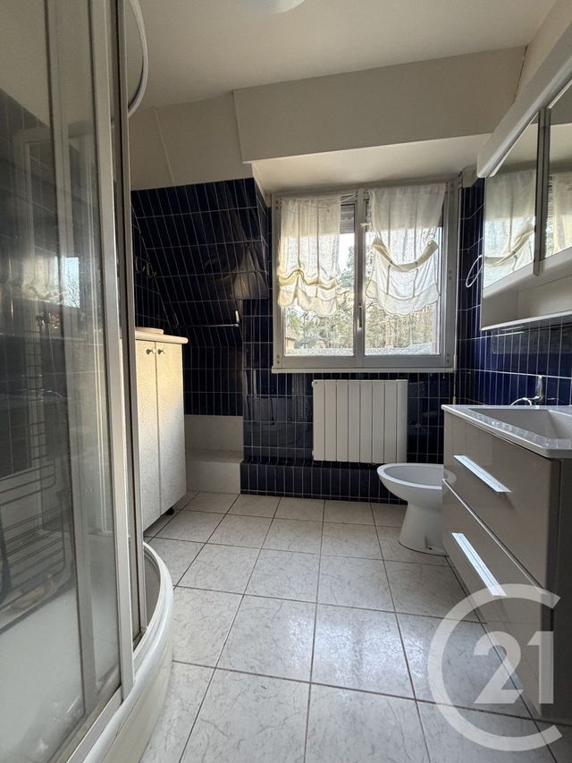 Appartement F3 &agrave; vendre - 3 pi&egrave;ces - 79,31 m2 - Bagnoles De L Orne Normandie - 61 - BASSE-NORMANDIE