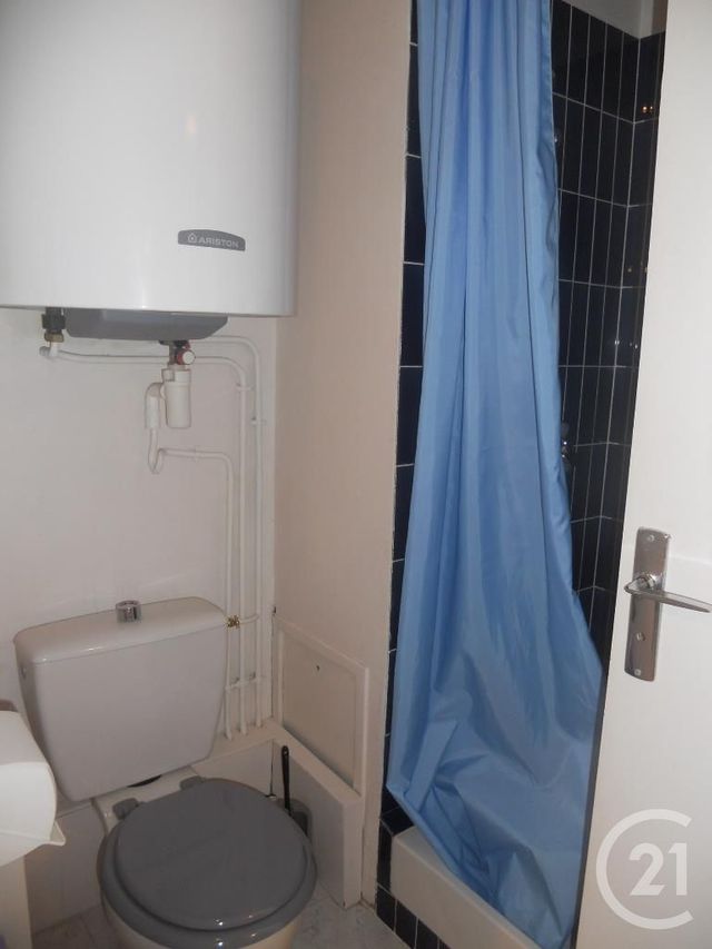 Appartement F1 &agrave; louer - 1 pi&egrave;ce - 18 m2 - Bagnoles De L Orne Normandie - 61 - BASSE-NORMANDIE