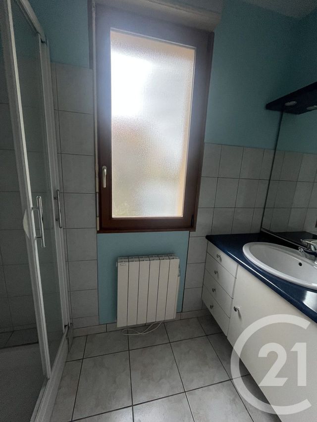 Maison &agrave; louer - 4 pi&egrave;ces - 70,63 m2 - Juvigny Val D Andaine - 61 - BASSE-NORMANDIE