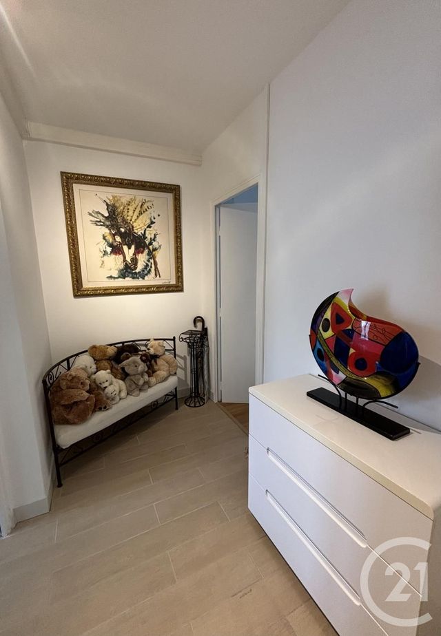 Appartement T3 &agrave; vendre - 3 pi&egrave;ces - 73 m2 - Bagnoles De L Orne Normandie - 61 - BASSE-NORMANDIE