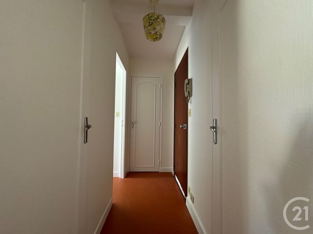 Appartement T2 &agrave; louer - 2 pi&egrave;ces - 39,90 m2 - Bagnoles De L Orne Normandie - 61 - BASSE-NORMANDIE