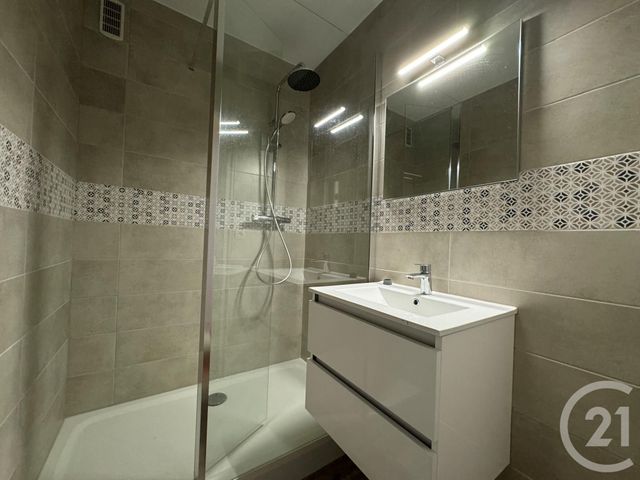 Appartement T2 &agrave; louer - 2 pi&egrave;ces - 39,90 m2 - Bagnoles De L Orne Normandie - 61 - BASSE-NORMANDIE