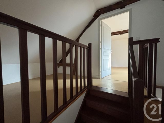 Maison &agrave; louer - 4 pi&egrave;ces - 96,80 m2 - Ste Marguerite De Carrouges - 61 - BASSE-NORMANDIE