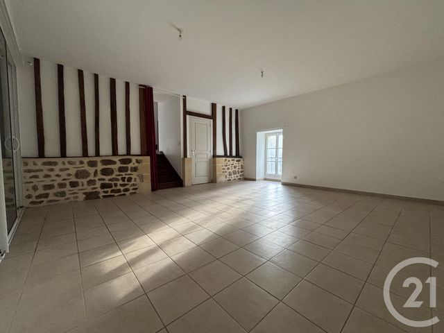 Maison à louer STE MARGUERITE DE CARROUGES