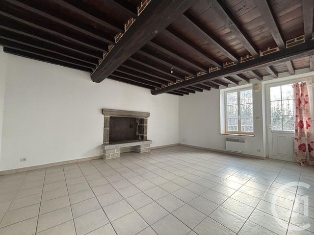 Maison &agrave; louer - 4 pi&egrave;ces - 96,80 m2 - Ste Marguerite De Carrouges - 61 - BASSE-NORMANDIE