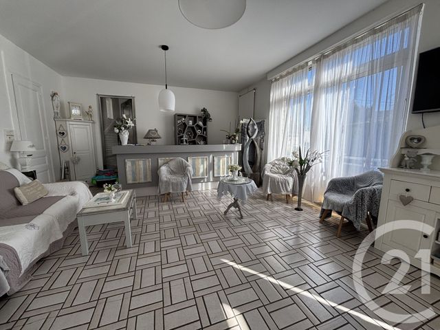 Appartement F3 &agrave; vendre - 2 pi&egrave;ces - 83,33 m2 - Bagnoles De L Orne Normandie - 61 - BASSE-NORMANDIE