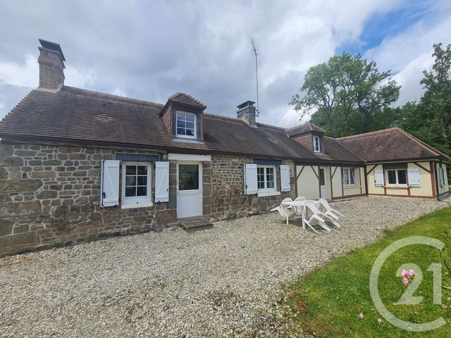 Maison &agrave; louer - 5 pi&egrave;ces - 111,04 m2 - La Coulonche - 61 - BASSE-NORMANDIE