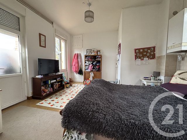 Maison &agrave; vendre - 4 pi&egrave;ces - 63,42 m2 - Bagnoles De L Orne Normandie - 61 - BASSE-NORMANDIE