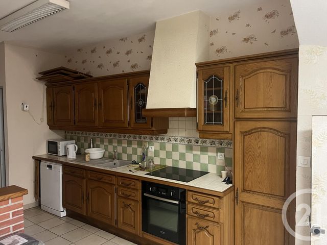 Maison &agrave; louer - 5 pi&egrave;ces - 186,77 m2 - Carrouges - 61 - BASSE-NORMANDIE