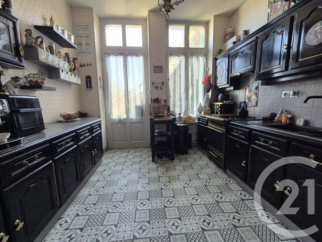 Maison &agrave; vendre - 8 pi&egrave;ces - 200 m2 - Bagnoles De L Orne Normandie - 61 - BASSE-NORMANDIE