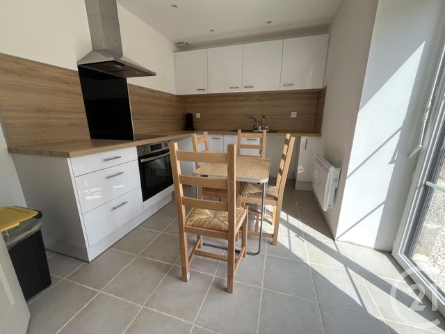 Maison &agrave; louer - 6 pi&egrave;ces - 130,82 m2 - Juvigny Val D Andaine - 61 - BASSE-NORMANDIE