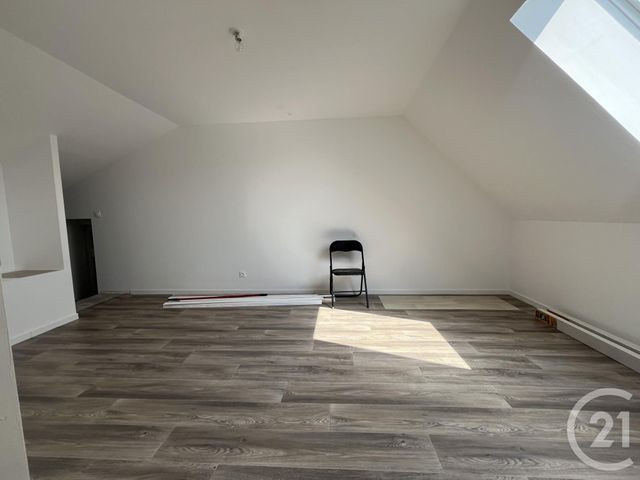 Maison &agrave; louer - 6 pi&egrave;ces - 130,82 m2 - Juvigny Val D Andaine - 61 - BASSE-NORMANDIE