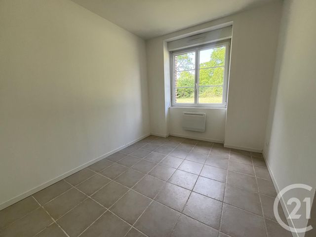 Maison &agrave; louer - 6 pi&egrave;ces - 130,82 m2 - Juvigny Val D Andaine - 61 - BASSE-NORMANDIE