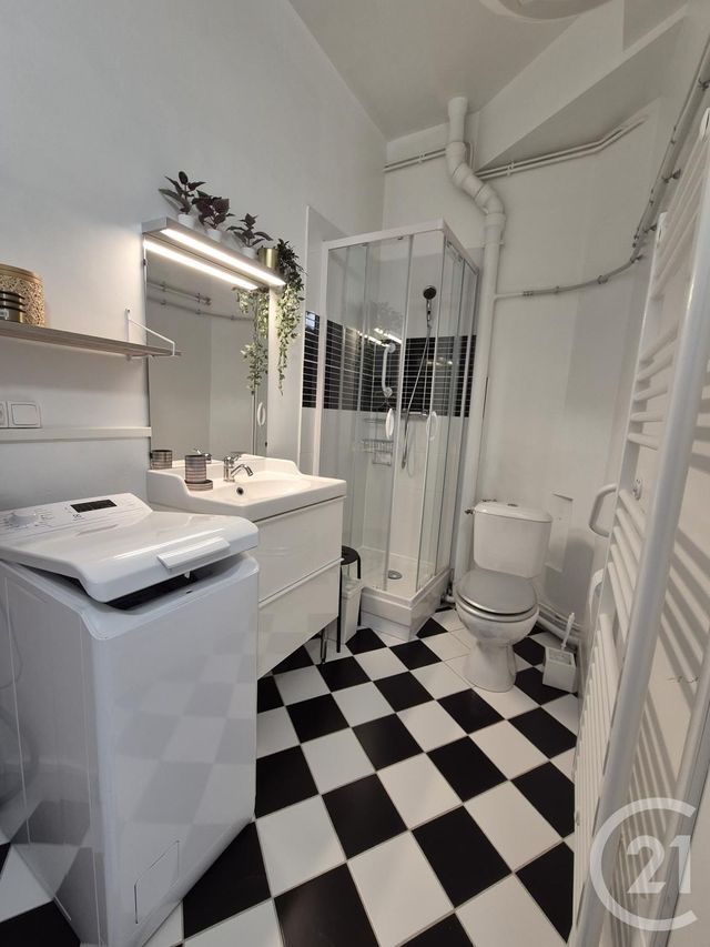 Appartement Studio &agrave; vendre - 1 pi&egrave;ce - 28 m2 - Bagnoles De L Orne Normandie - 61 - BASSE-NORMANDIE
