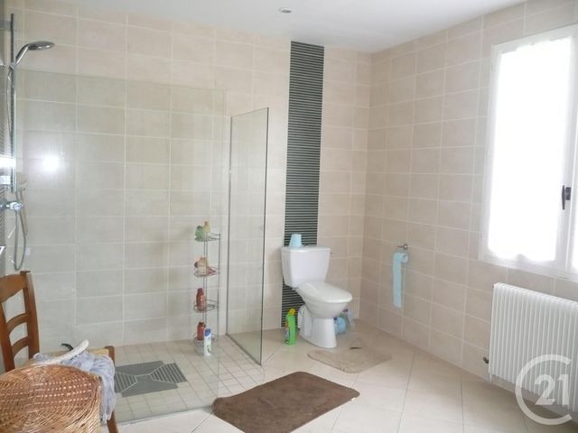Afficher la photo en grand Maison à vendre - 7 pièces - 170 m2 - MAGNY LE DESERT - 61 - BASSE-NORMANDIE