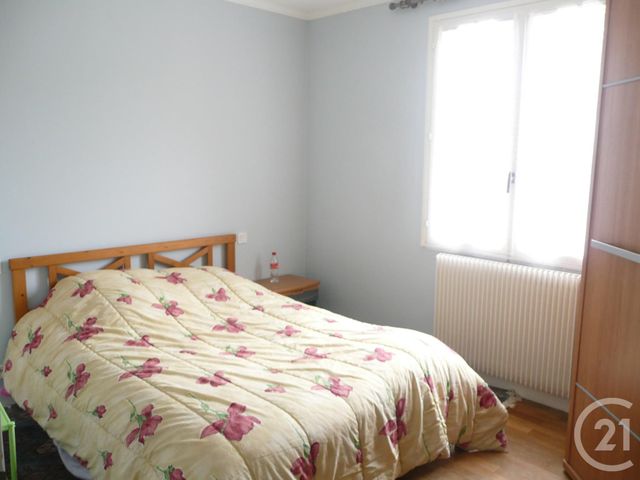 Afficher la photo en grand Maison à vendre - 7 pièces - 170 m2 - MAGNY LE DESERT - 61 - BASSE-NORMANDIE
