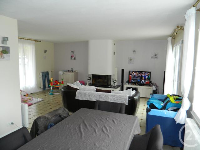 Afficher la photo en grand Maison à vendre - 7 pièces - 170 m2 - MAGNY LE DESERT - 61 - BASSE-NORMANDIE