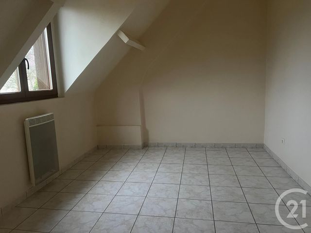 Appartement &agrave; louer - 3 pi&egrave;ces - 64,08 m2 - Domfront En Poiraie - 61 - BASSE-NORMANDIE