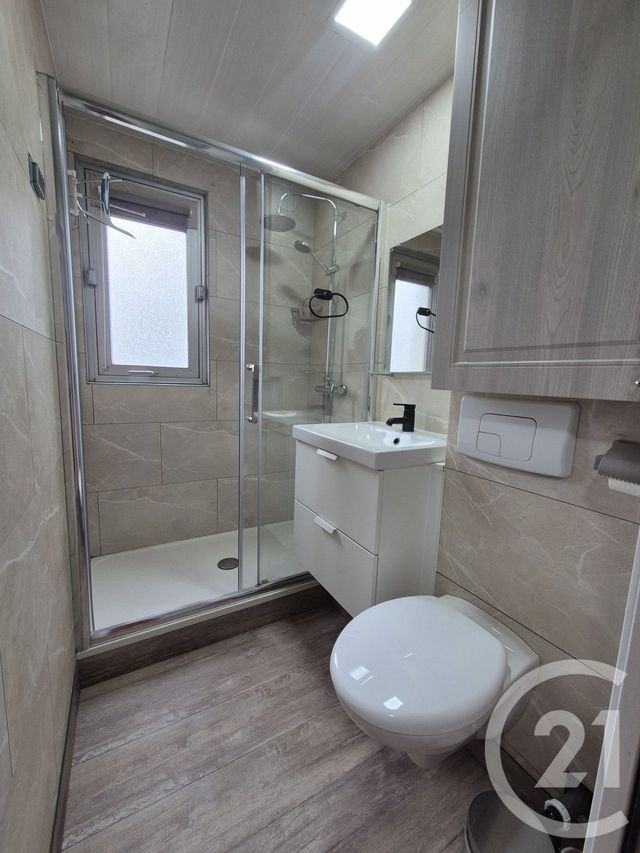 Appartement Studio &agrave; vendre - 1 pi&egrave;ce - 14,93 m2 - Bagnoles De L Orne Normandie - 61 - BASSE-NORMANDIE