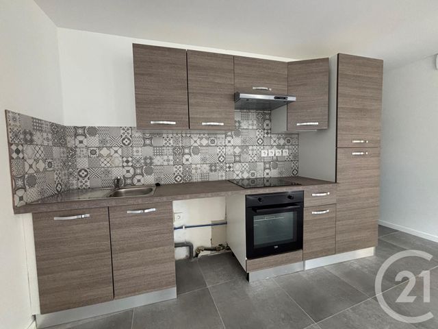 Appartement &agrave; louer - 2 pi&egrave;ces - 41 m2 - Bagnoles De L Orne Normandie - 61 - BASSE-NORMANDIE